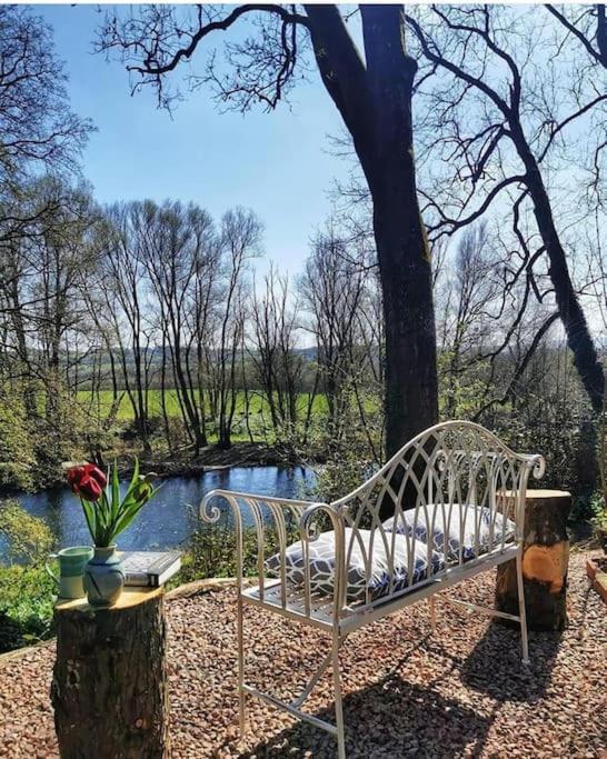 Cabalva Mill Cottage - Very Private And With Views Over The River Wye Clifford Extérieur photo